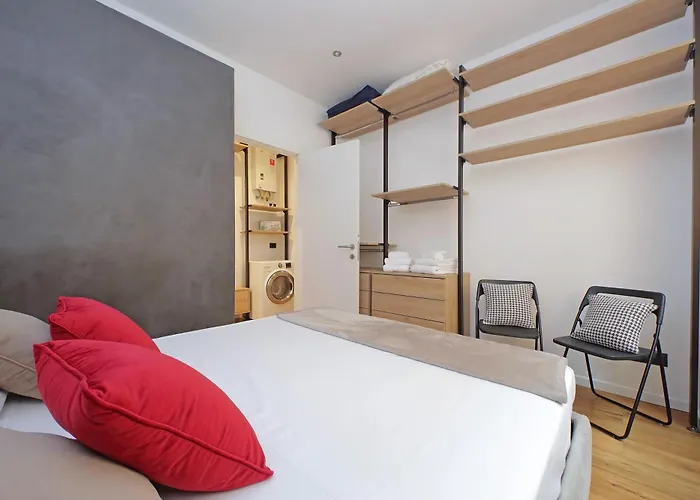 Vestali House Rome